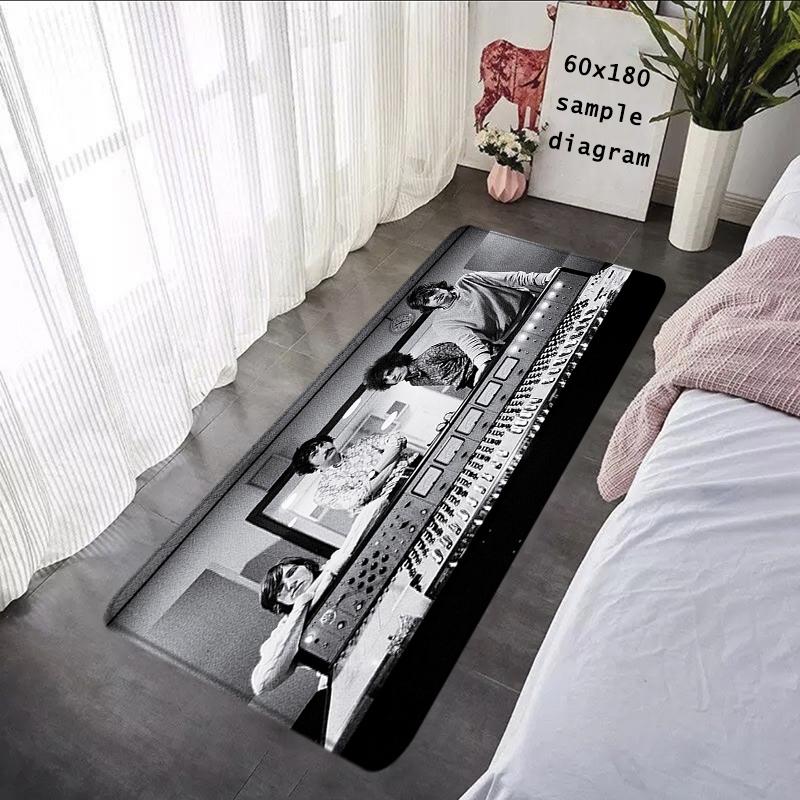 Floor Mat Non-slip Foot Rug for Entryway Royal Hallway Carpet Enfields Kitchen Water Absorbed Rugs Ideal Bedside Mats Home Decor