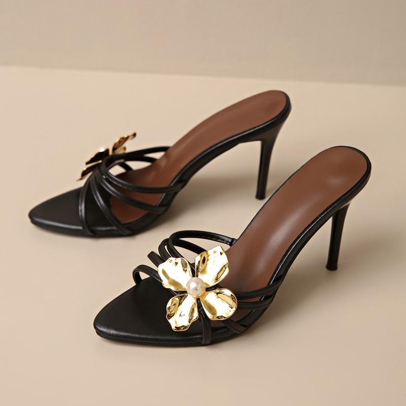 

New High Heels Summer Women Fashion Round Toe Open Toe Beautiful Metal Flower Straight Strap Non-slip Slippers 34 чёрный