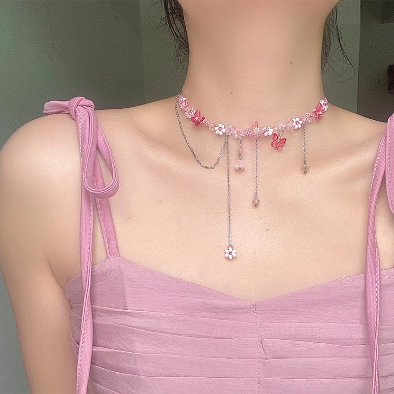

Ожерелье с кисточкой из искусственного хрусталя с цветком бабочки и рисовыми бусинами, милая универсальная цепочка для ключицы, летнее ожерелье для девичьего сердца