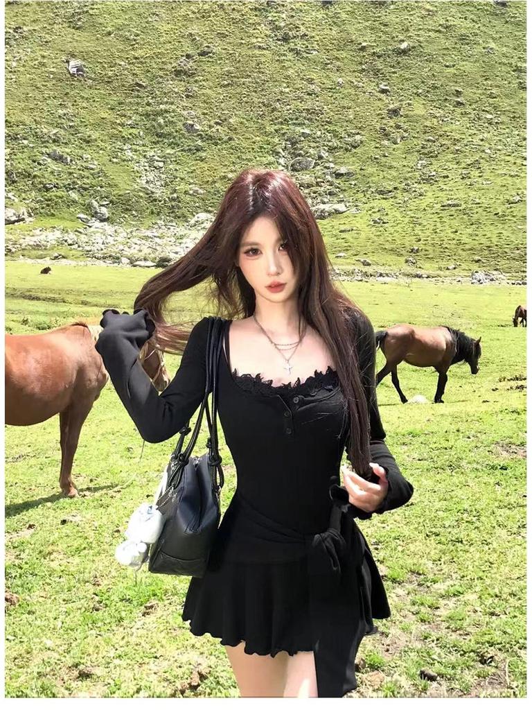 2025 Faux Two-Piece Lace Camisole Dress: Women's Autumn Waist-Cinched Pleated Bodycon Skirt