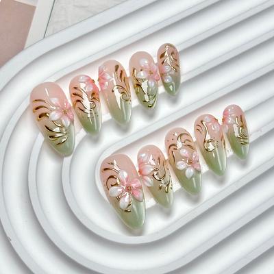 Plaknagels – Nageltips en plaknagels