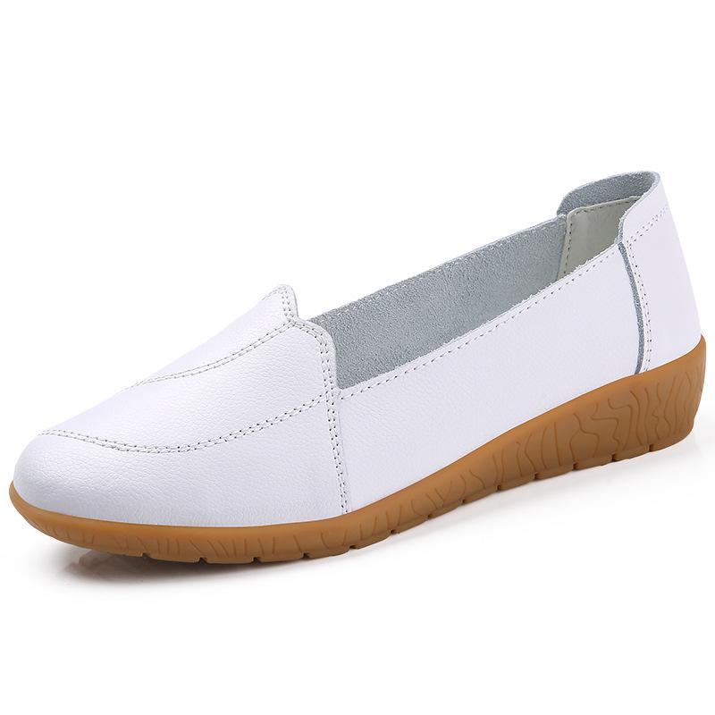 Spring and Autumn Soft-soled Leather Shoes for Women Middle School Mother Doodle Shoes Large Size Flat Leather Small White Shoes Retro Style