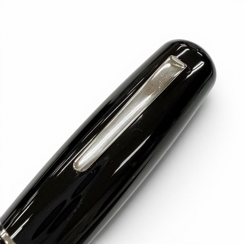 Excellent DELTA fountain pen black 18K mens 366 Used