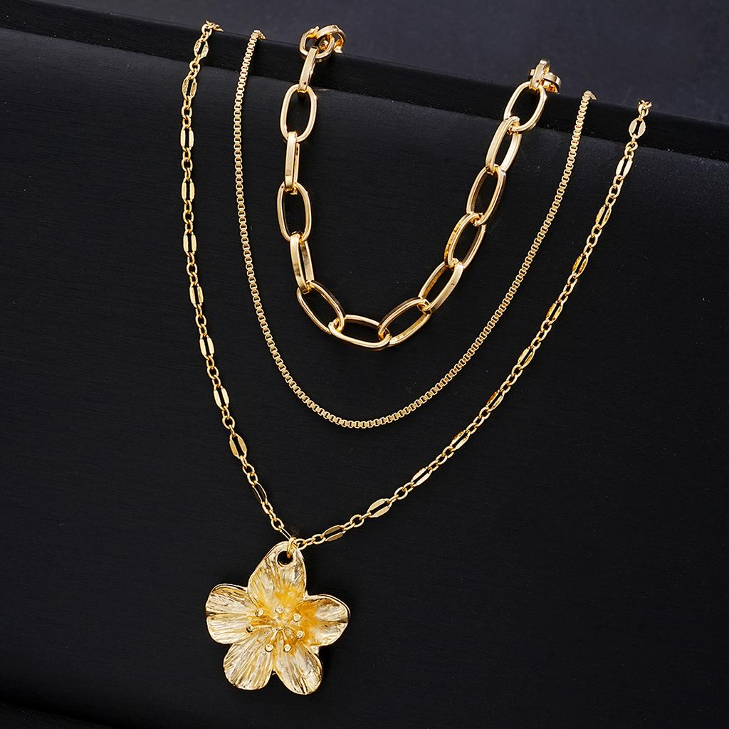 3pcs Flower Pendant Snake Bone Chain Necklace Set Elegant Vintage Minimalist Metal Layered Necklaces Holiday Daily Wear Jewelry
