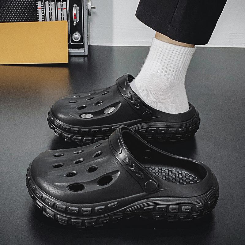 Dicksohlige Lochschuhe Herren Sommerbekleidung rutschfeste Strand coole Slipper lässige atmungsaktive weichsohlige EVA Taschenkopf-Slipper