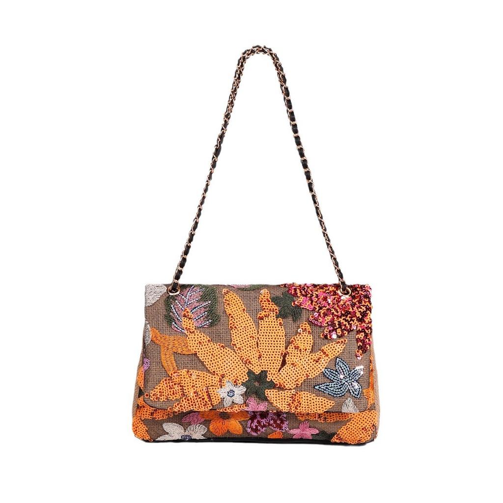 Embroidery sequined shoulder bag summer new niche woven straw bag high-end large-capacity armpit bag