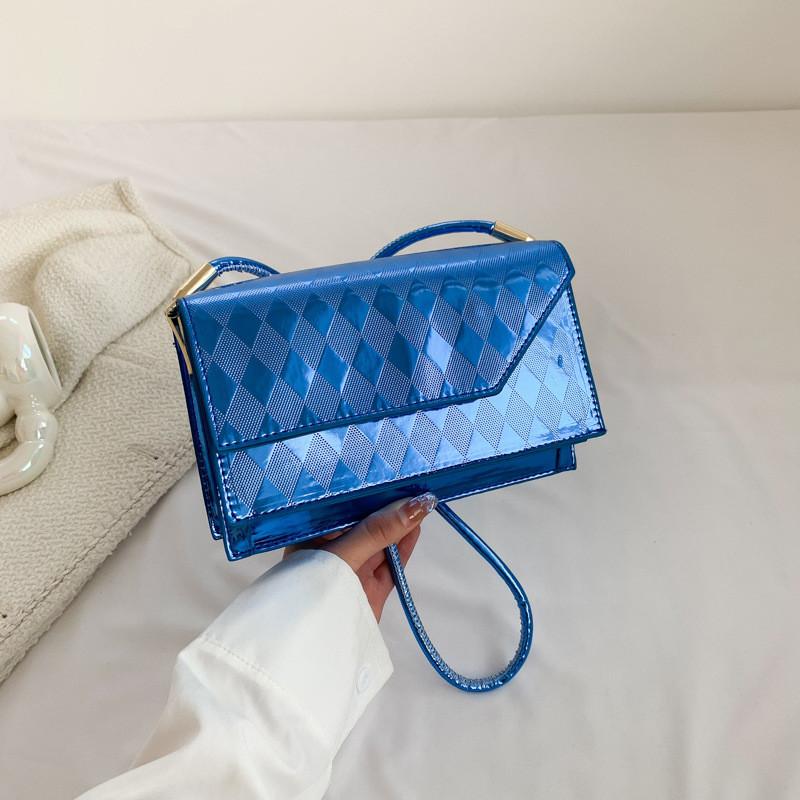 Chic Casual Small Square Shoulder Bag Fashionable Everyday Handbag For Women In Multiple Colors