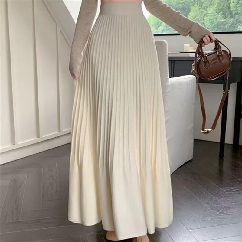 Off-White High-Waisted A-Line Pleated Knit Skirt for Petite Women - Autumn/Winter Korean Style