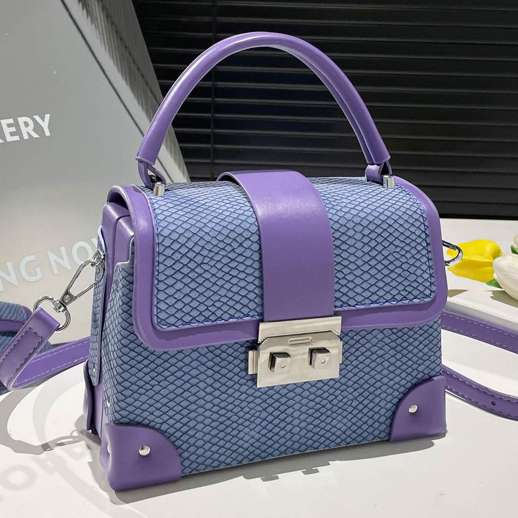 Korean Version Messenger Bag Fashion Handbag 2025 Summer New Niche Personalized Small Square Bag Casual Cute Shoulder Bag