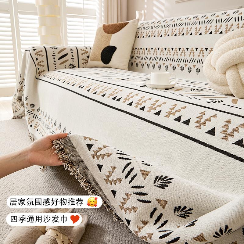 Bohemian Style Thick Chenille Cat Scratch Resistant Sofa Cover One Piece All Season Couch Protector