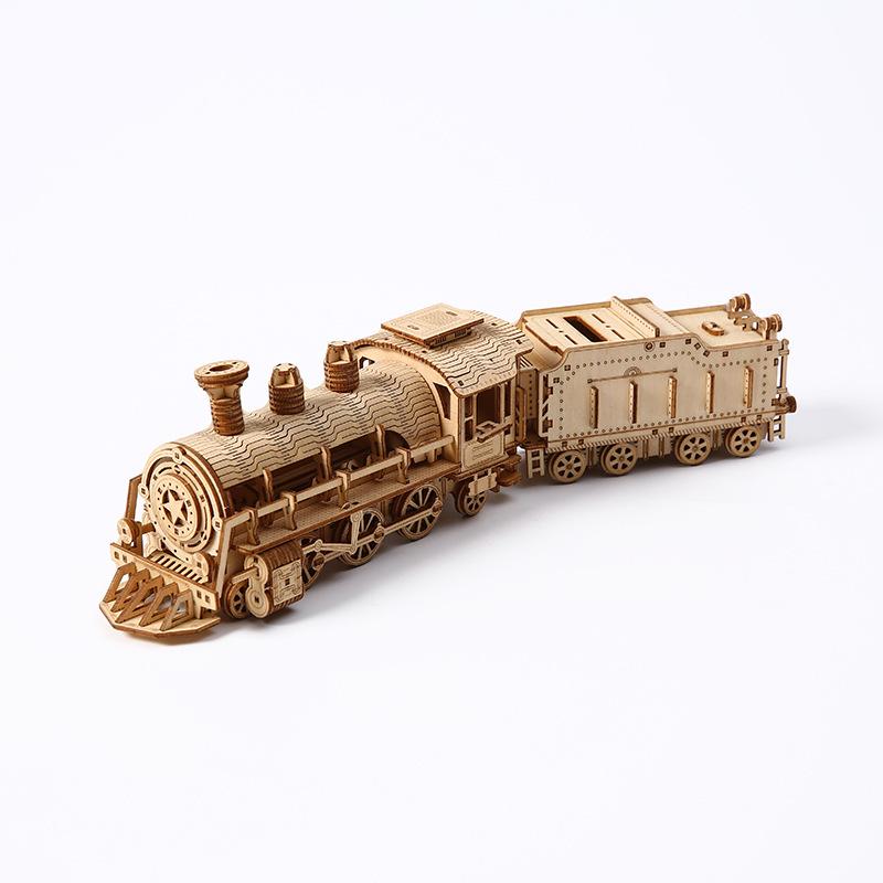 Deluxe 3D Wooden Train Puzzle Toy - Educational DIY Assembly Ornament
