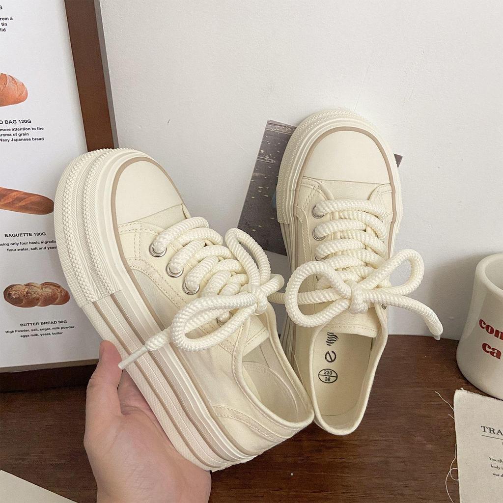 Women's Thick Soled Canvas Shoes, Spring  New Round Toe Lace Up Sneakers, Fashionable and Breathable Casual Board Shoes