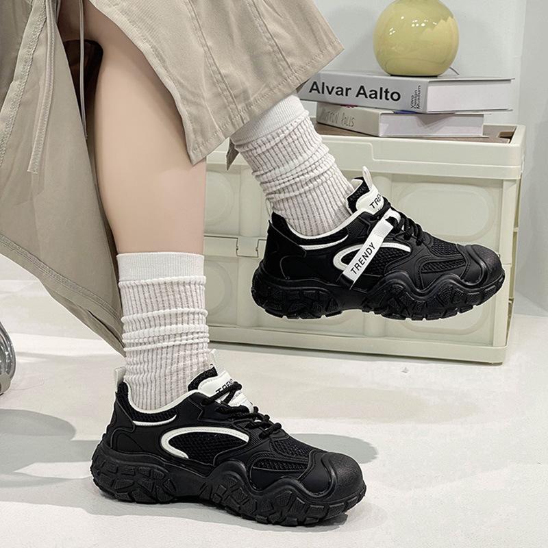 

Sports Shoes For Women Non Slip Lightweight Running Shoes Breathable Mesh Outdoor Hiking Walking Shoes Versatile Soft Soled 40