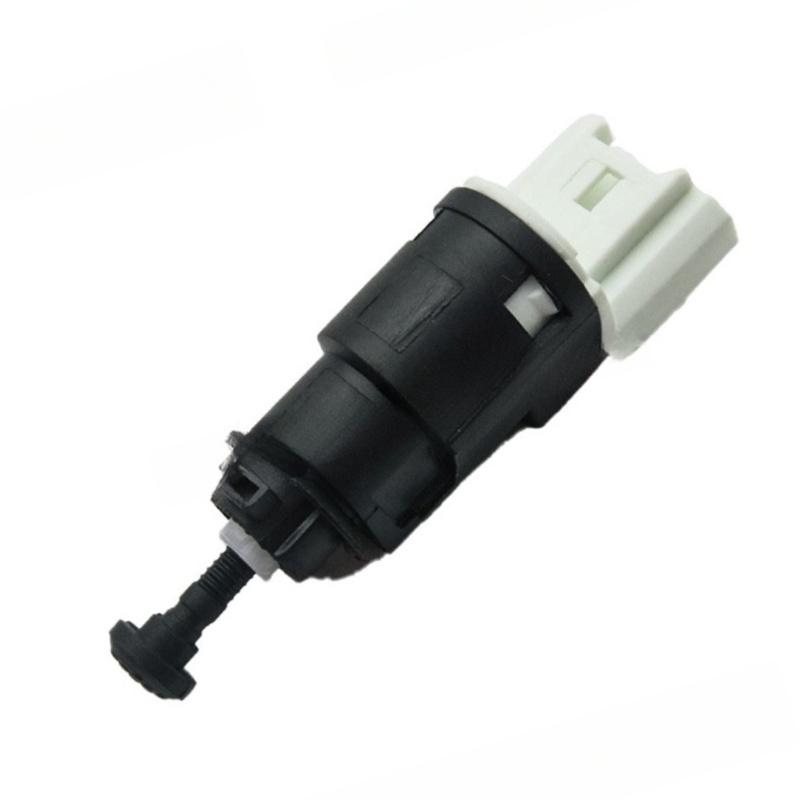 Brake Light Switch 8200276361 25320-00QAF For Laguna 2 For Trafic 2 Vel Satis For Sandero For Duster Interior Parts Accessories