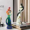 New Couple Embracing Ornaments for Living Room Home Resin Crafts Wine Cabinet Desk Decoration Gift