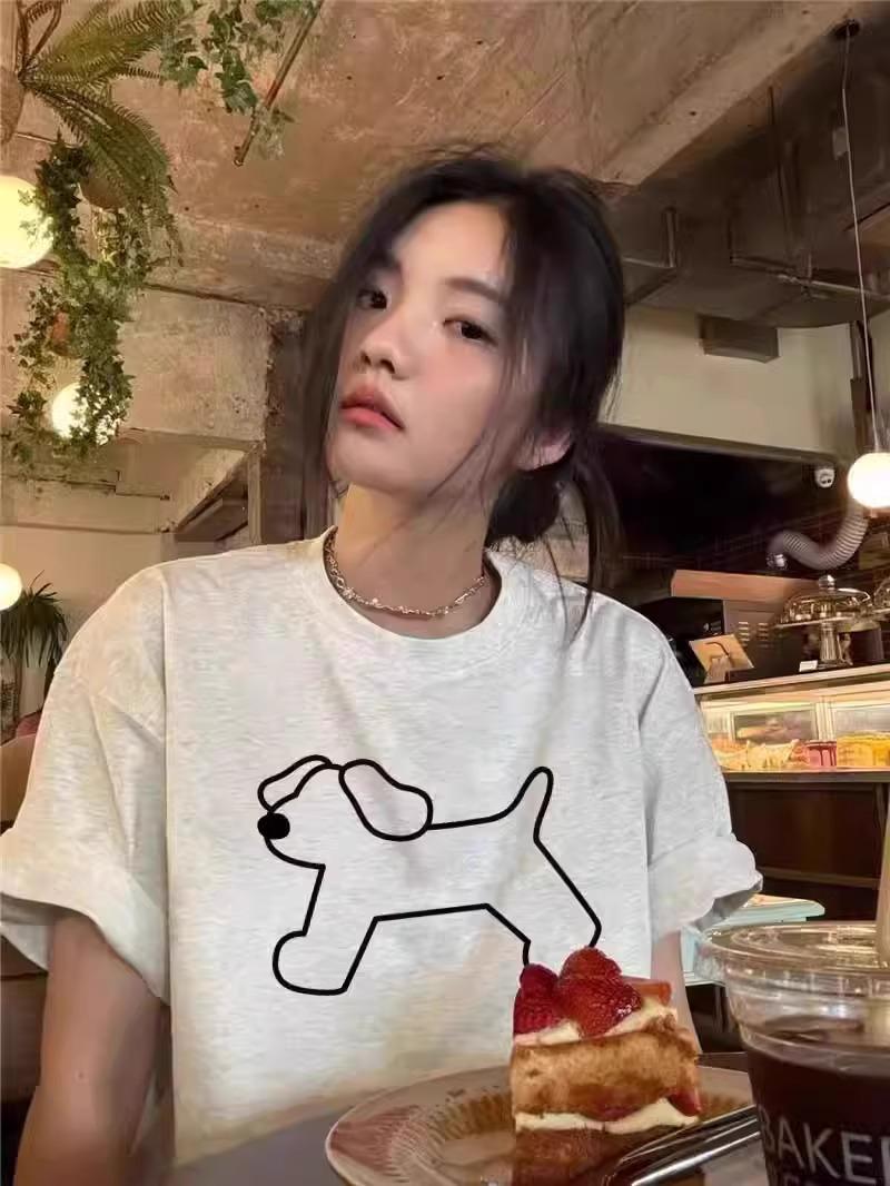 

Женская модная футболка 2025 года из чистого хлопка с коротким рукавом и открытым правым плечом, свободного кроя L серый/белый