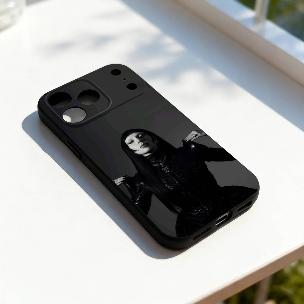Чехол для телефона L-LADY MAYHEM GAGA для iPhone 17,16,15,14,13,12,11,Pro,Max,Plus,E,SE4,Air,Mini Черный Точное совпадение отверстий iPhone12