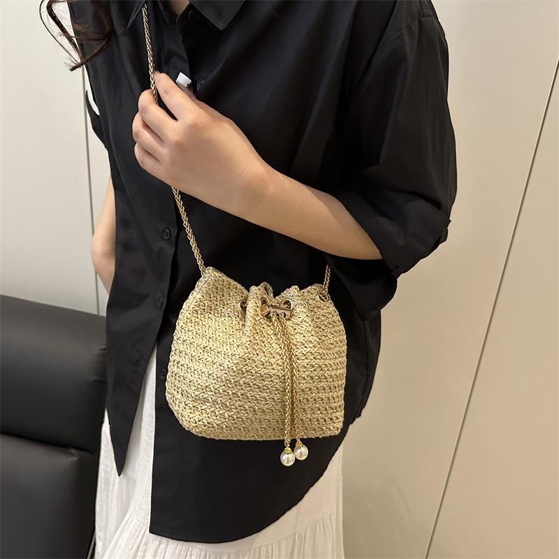 Straw Belt Chain Bucket Bag Women's New Summer Commuting Korean Simple Solid Color Shoulder Messenger Bag