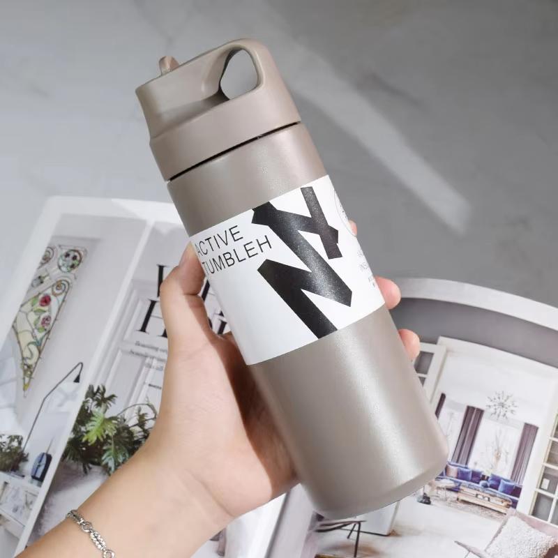 Japan Kinto Active Vacuum Suction Nozzle Sports The Same Type Of Thermos Cup Portable 550ml Exquisite Thermos 550ml