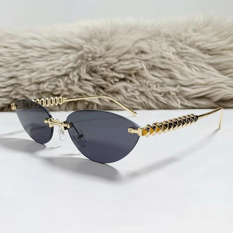 New Cat Eye Rimless Sunglasses Women Luxury Fashion Brand Oval Narrow Sun Glasses Shades Trendy Elegant Unique Eyewear