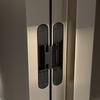 Concealed Mounting Hinge Zinc Alloy Noise Reduction for Interior Doors and Cabinets Strong Load Capacity 110mm