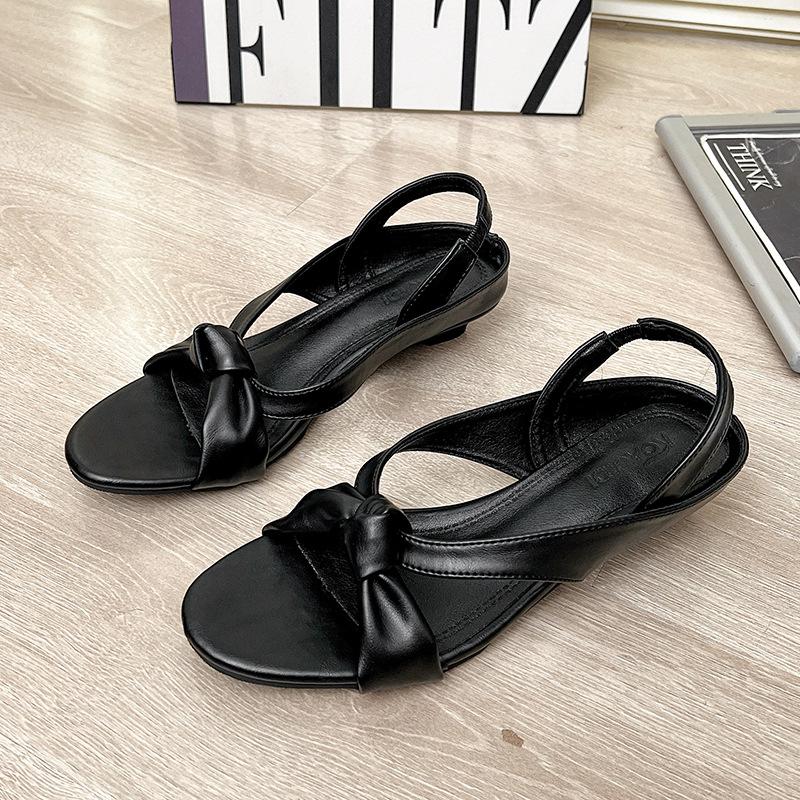 

Retro niche design simple open-toed round head cross with wedge heel sandals women s summer new sandals 40 чёрный
