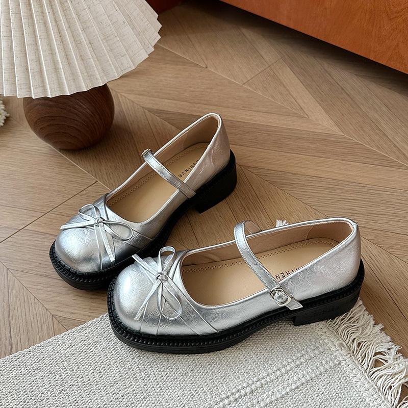 

Французские серебристые туфли Мэри Джейн с открытым подъемом, женские, новые весенне-летние 2025 года, на платформе, под юбку, jk, маленькие кожаные туфли 40 серебряный