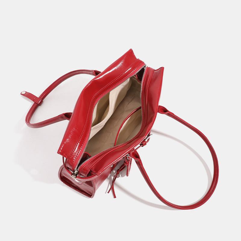 Korean Version of Light Luxury Niche Design Underarm Bag for Women Spring and Summer New Style College Style Large Capacity Shoulder Bag Handbag Bag