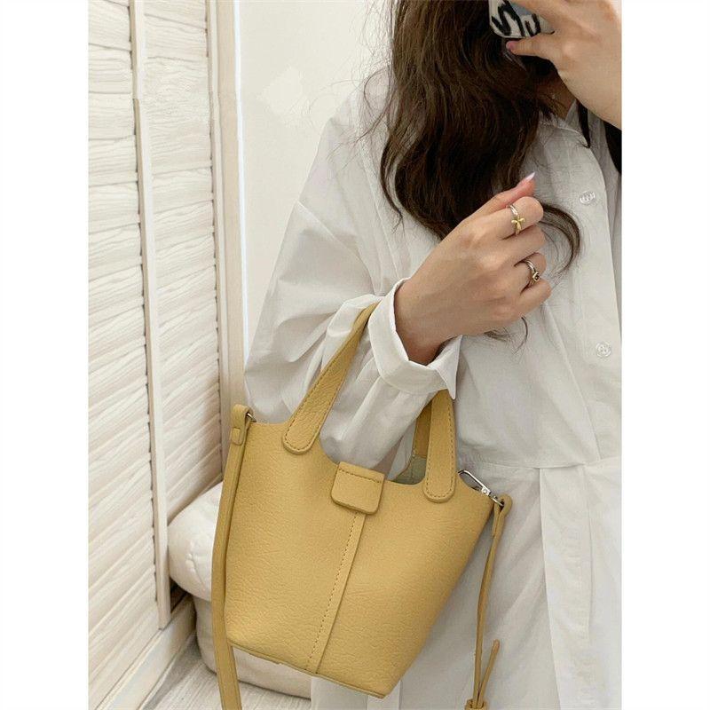 Women's Pu Soft Leather Bag Small Handbag 2025 Summer New Arrival Leisure Bucket Bag Fashion All-Match Shoulder Messenger Bag for Women