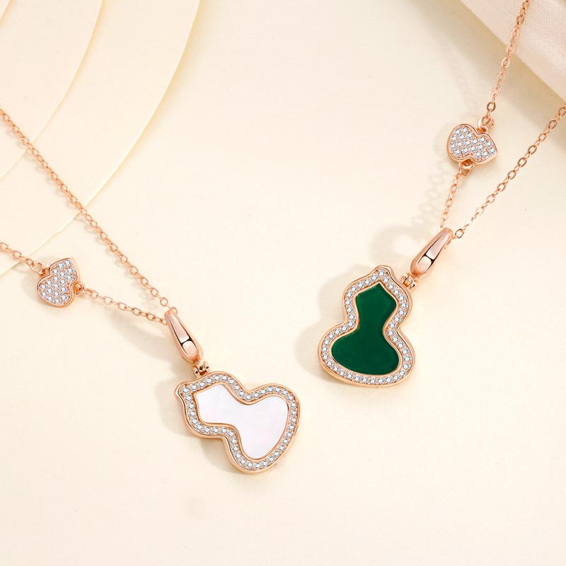 Gourd Necklace Women's Fashion Light Luxury Niche Exquisite High-end Pendant Jewelry