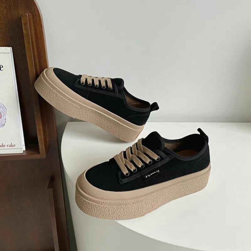 

Increase the height of the new casual small board shoes, showing high platform college style ins 35 хаки