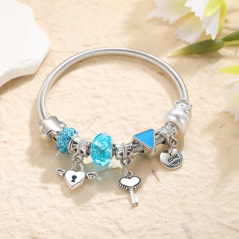 Fashion Beaded Elastic Bracelets Heart Stars Dragonfly Pendant Bangles Women Girls Jewelry Wristband