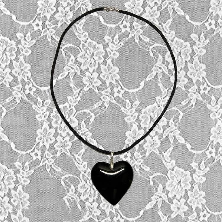 Punk Black Rope Chain Glass Heart Pendant Choker Necklace Birthday Ornament