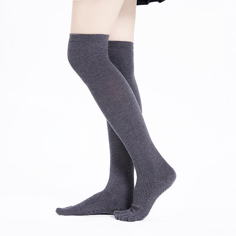 High Quality Non-Slip Knee Socks Five Fingers Anti-Skid Thigh Stockings Solid Cotton 5 Toes Grip Pilates Dance Sport Floor Sock