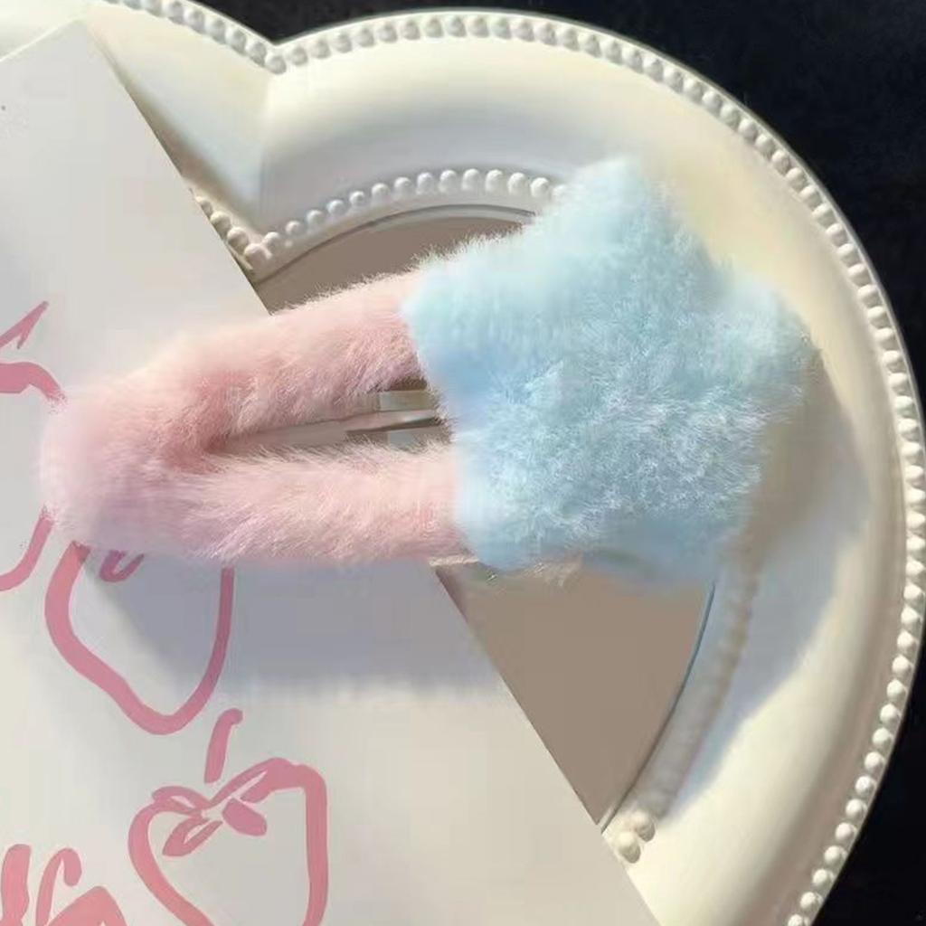 1pair Plush Star Shape Hair Clip Carnival Photography Hairpin for Woman Girls Dopamine Look Bangs Taking Photo Anti Slip