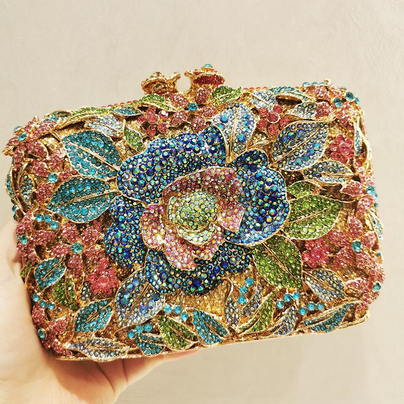 WHTUOHENG Floral White/Pink Red Diamond Wedding Women Clutch Bags Dinner Banquet Clutches Crystal Chain Evening Purses Handbags