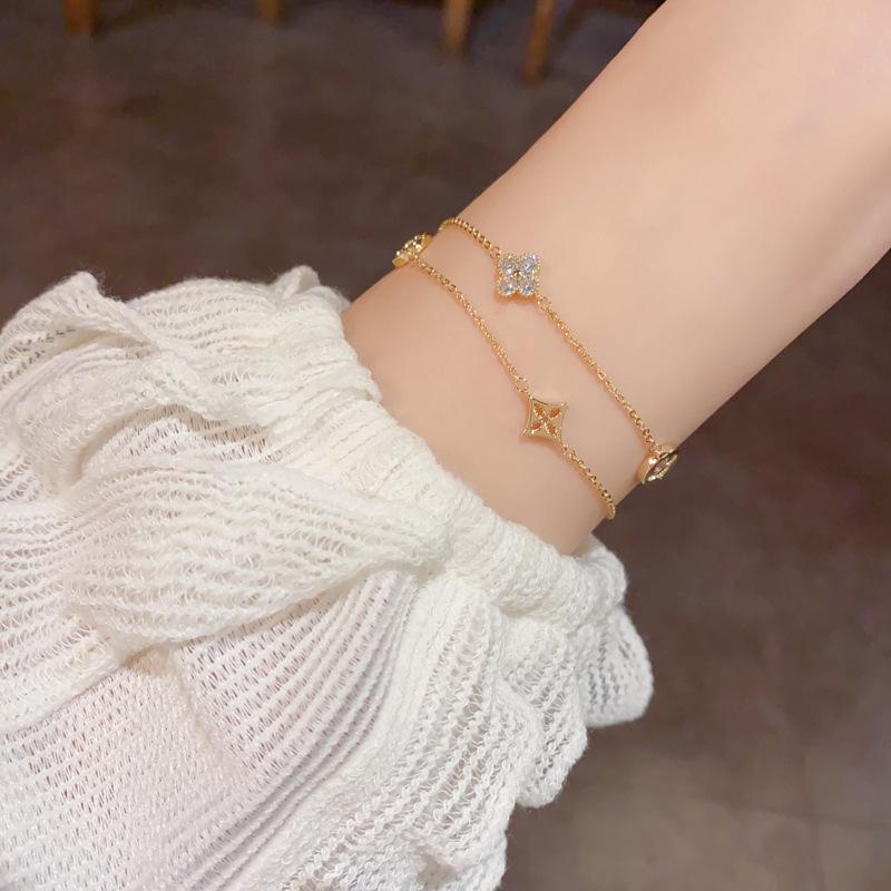 Personalized Fashion Light Luxury Four Leaf Flower Double Layer Bracelet золотой