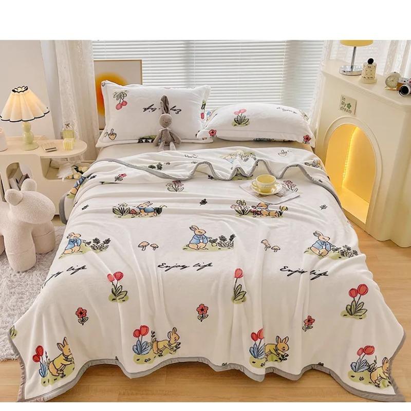 New Milk Fiber Printed Blanket 300G Cloud Mink Velvet Cover Blanket