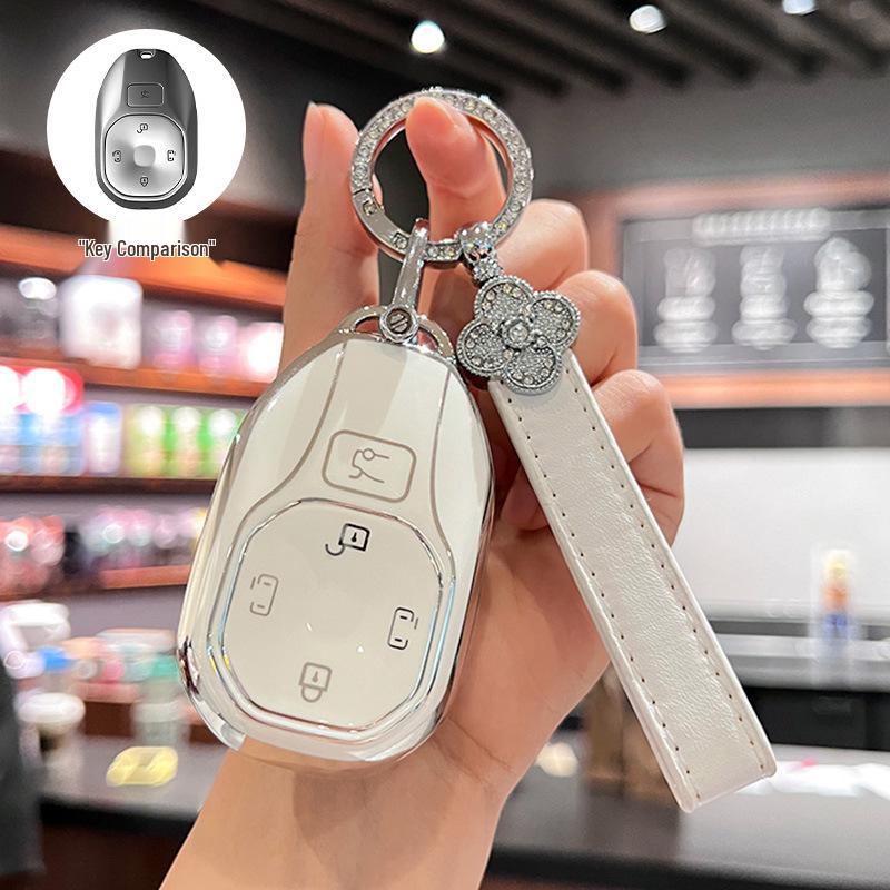 GAC Trumpchi M8 Key Cover: Compatible with Master, Grandmaster, E8, E9, S7 Models - Luxury Snap Shell for Women