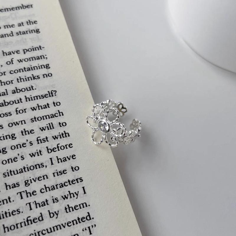 Stylish Geometric Flower Ring For Women Adjustable Copper Statement Jewelry 2023