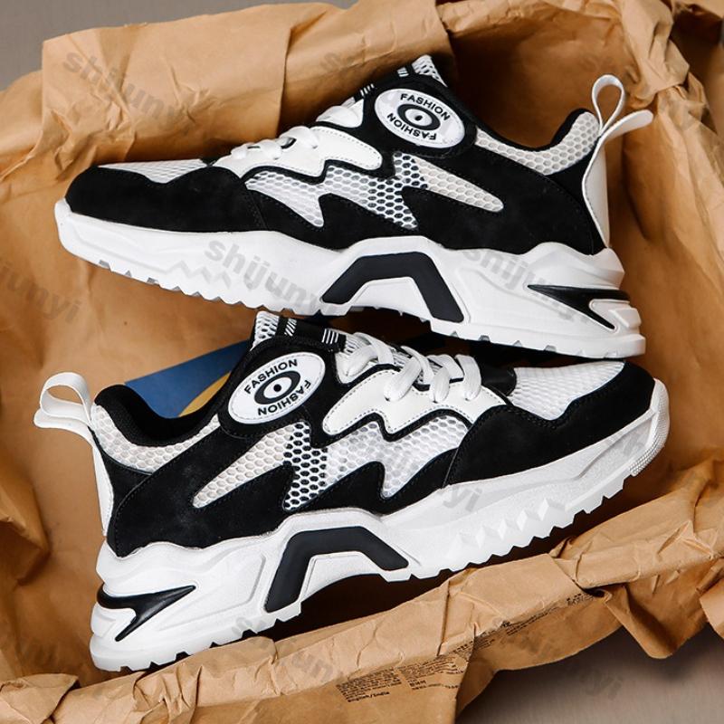 Fashion Large Size Men's Shoes 2025 New Summer Breathable Mesh Non Slip Sneakers Comfortable Fashion Cross Tied Casual Running Shoes