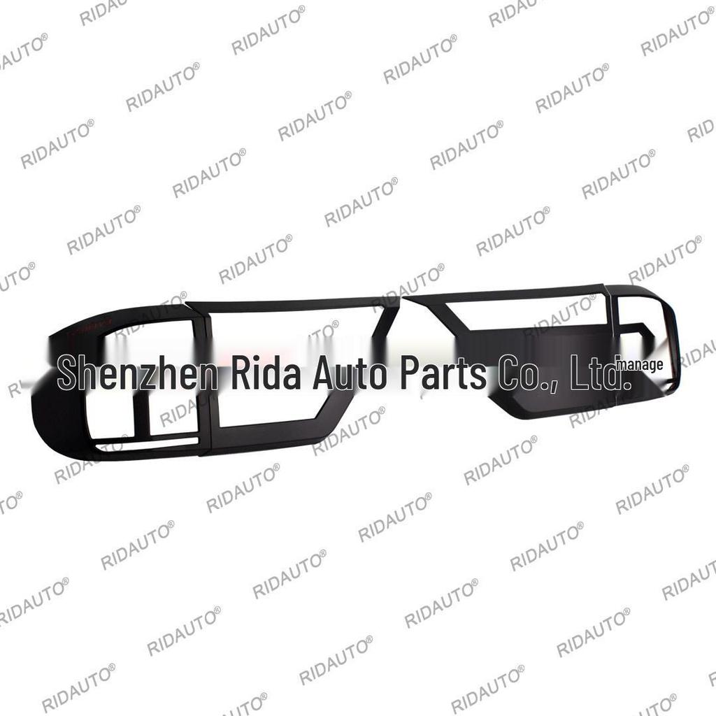 2023-2024 Ford Everest Black Warrior Taillight Cover