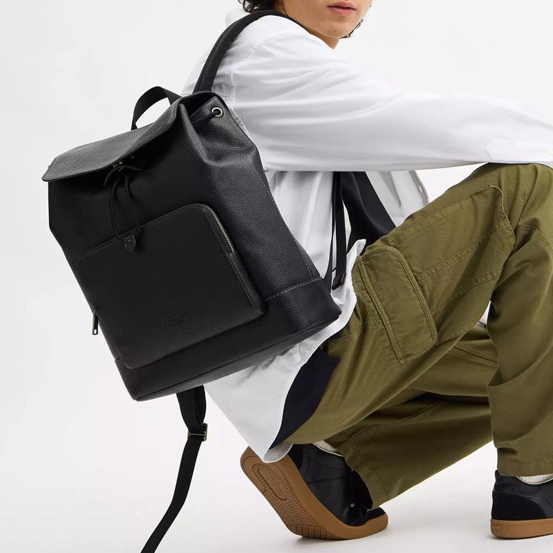 Coach Turner 30 Adjustable Shoulder Strap Drawstring Magnetic Buckle Pebbled Leather Backpack Large Unisex backpack Black CCQ48-QBBK