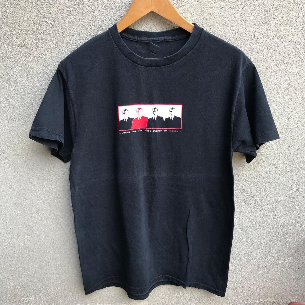 The Thursday Band Даже Сейчас Робот Начинает Думать Футболка Размер S-5XL Унисекс Футболка M