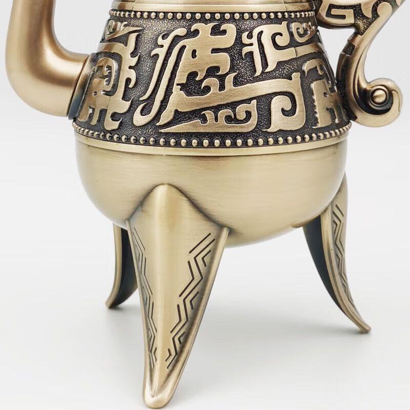 Retro Bronze Jue Cup Baijiu Set