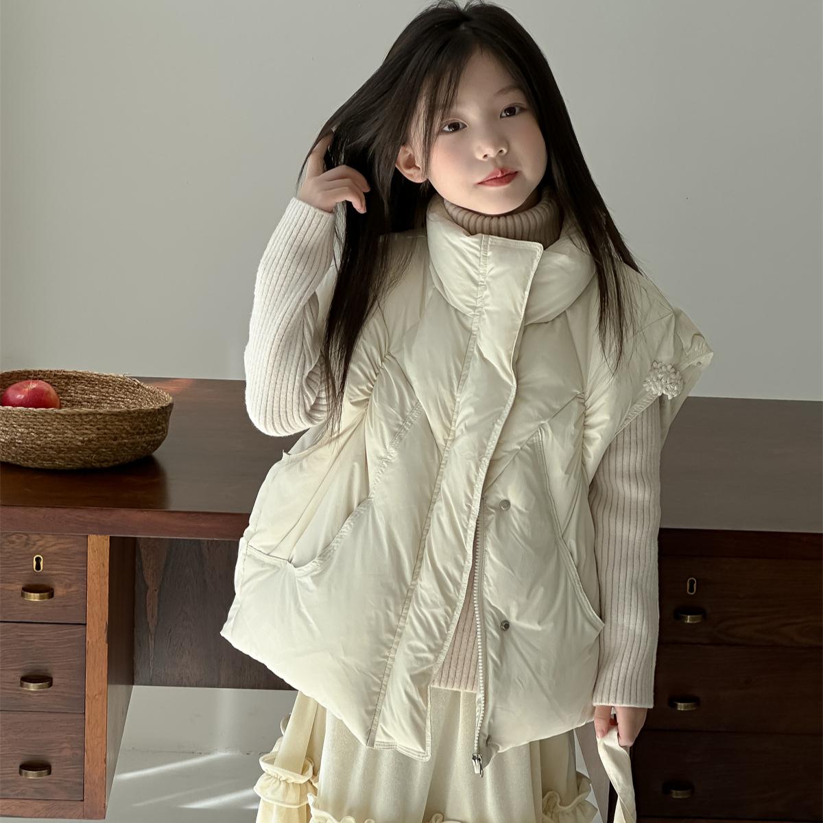 

Нова зимова жилетка в корейському стилі для дівчаток. Пухова жилетка для середніх і великих дітей. Універсальний повсякденний білий качиний пуховик 120cm абрикосовий