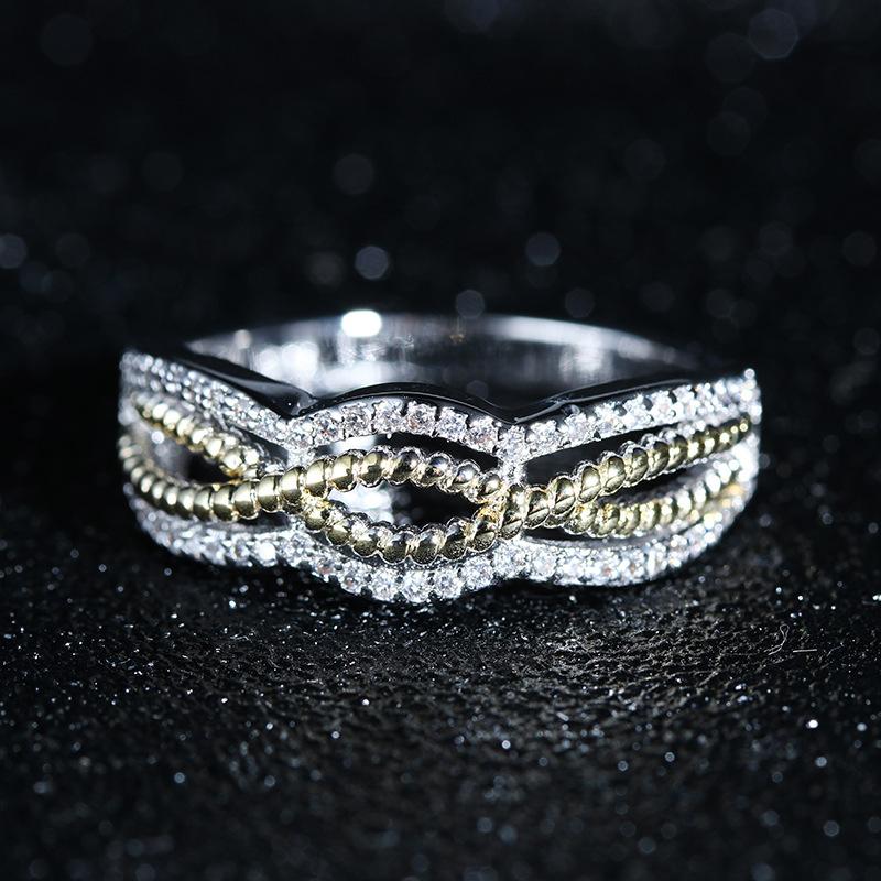 Twist Schmuck, Liebe ineinander verschlungen Anhaltender Goldfarbton Ring Beliebter Schmuck