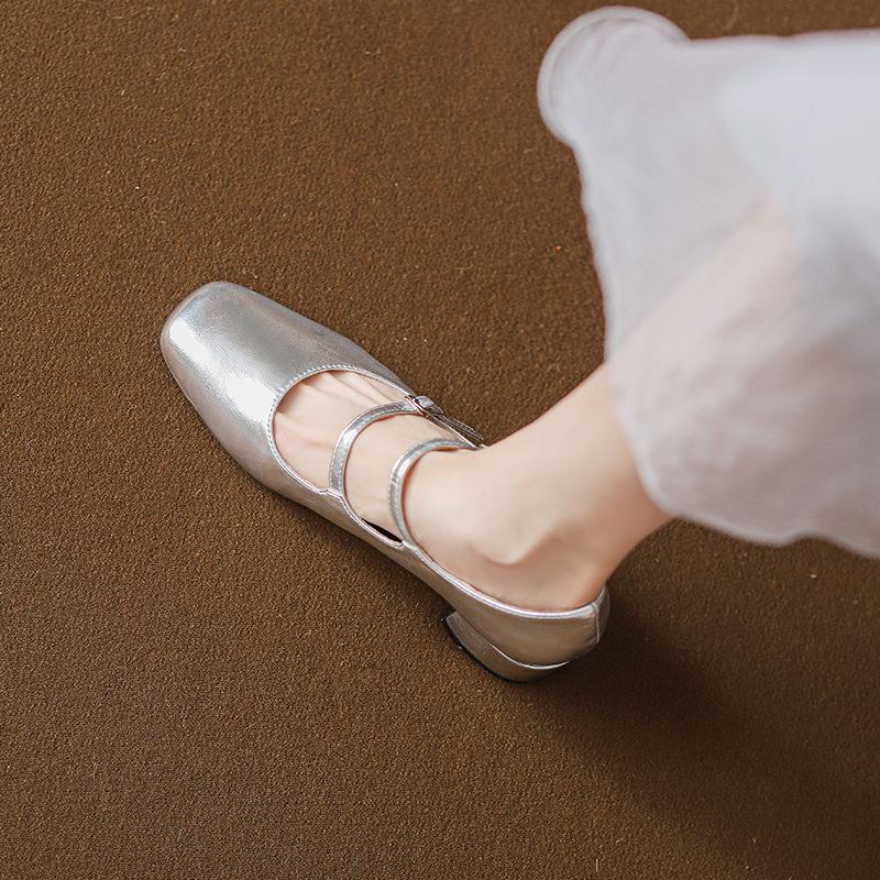 

2025 French silver Mary Jane women s shoes summer square head ballet single shoes thick heel cross buckle high heels retro 35 серебряный