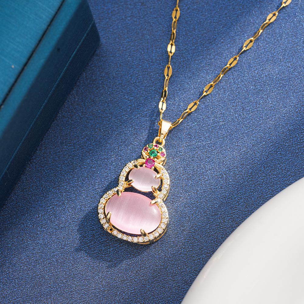 2026 Ethnic Style Green Gourd Pendant Necklace for Women - Luxury Design, High-Quality Clavicle Chain
