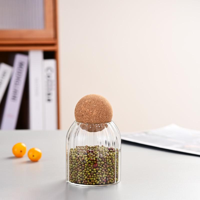 Skladovací sklenice z vysoce borosilikátového skla s korkovým víčkem na kuchyňské obiloviny a čaj, vzduchotěsná a průhledná.
